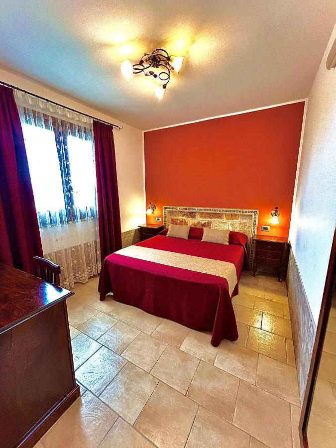 B&B L'Angolino Della Nonna Castelluzzo Buitenkant foto