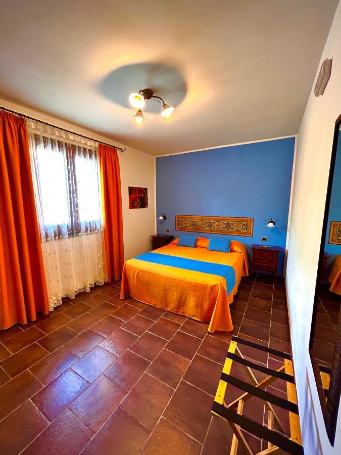 B&B L'Angolino Della Nonna Castelluzzo Buitenkant foto