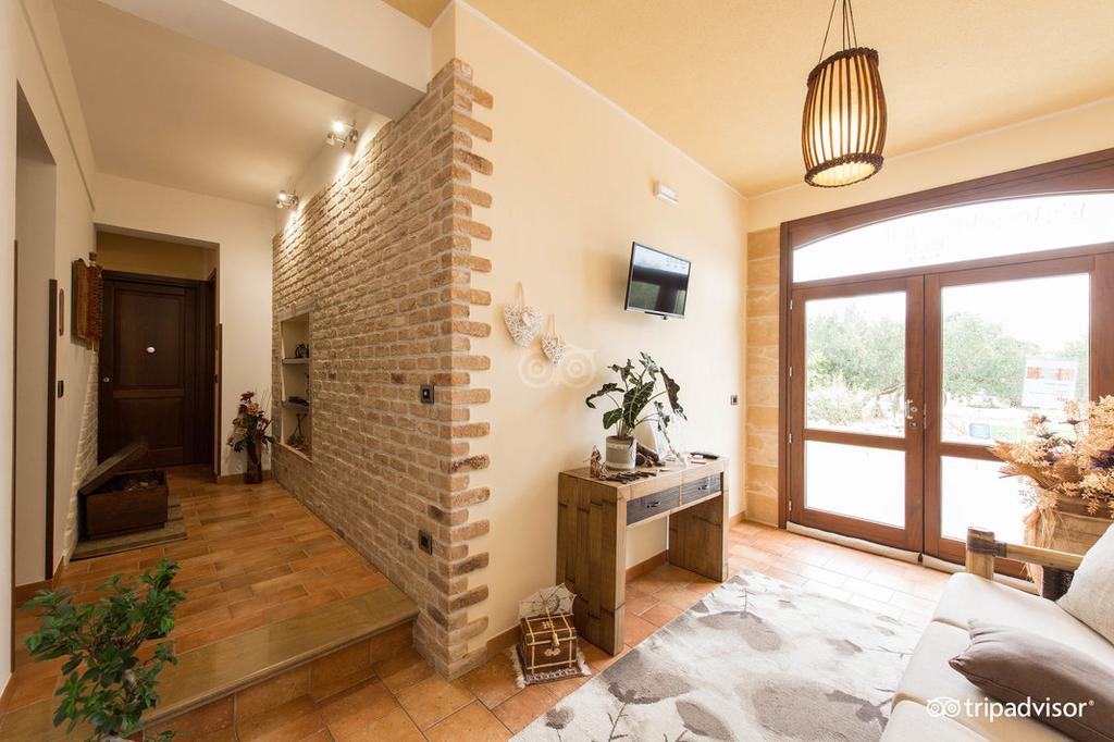 B&B L'Angolino Della Nonna Castelluzzo Buitenkant foto