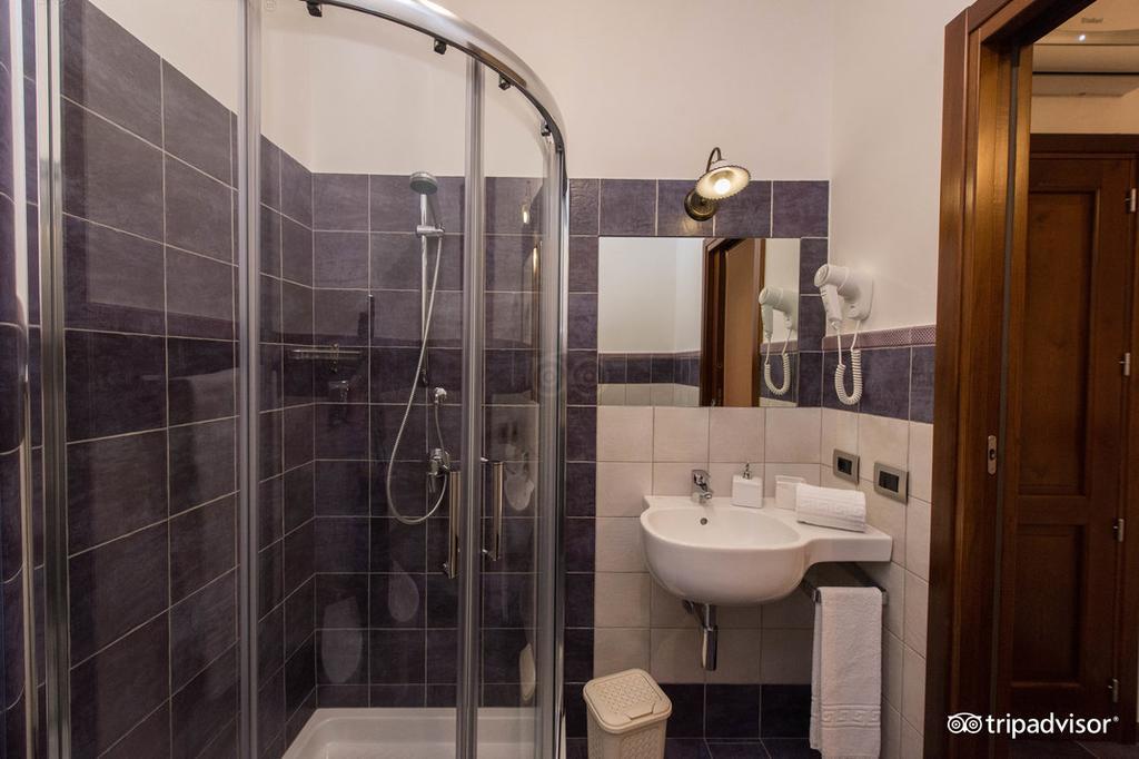 B&B L'Angolino Della Nonna Castelluzzo Buitenkant foto