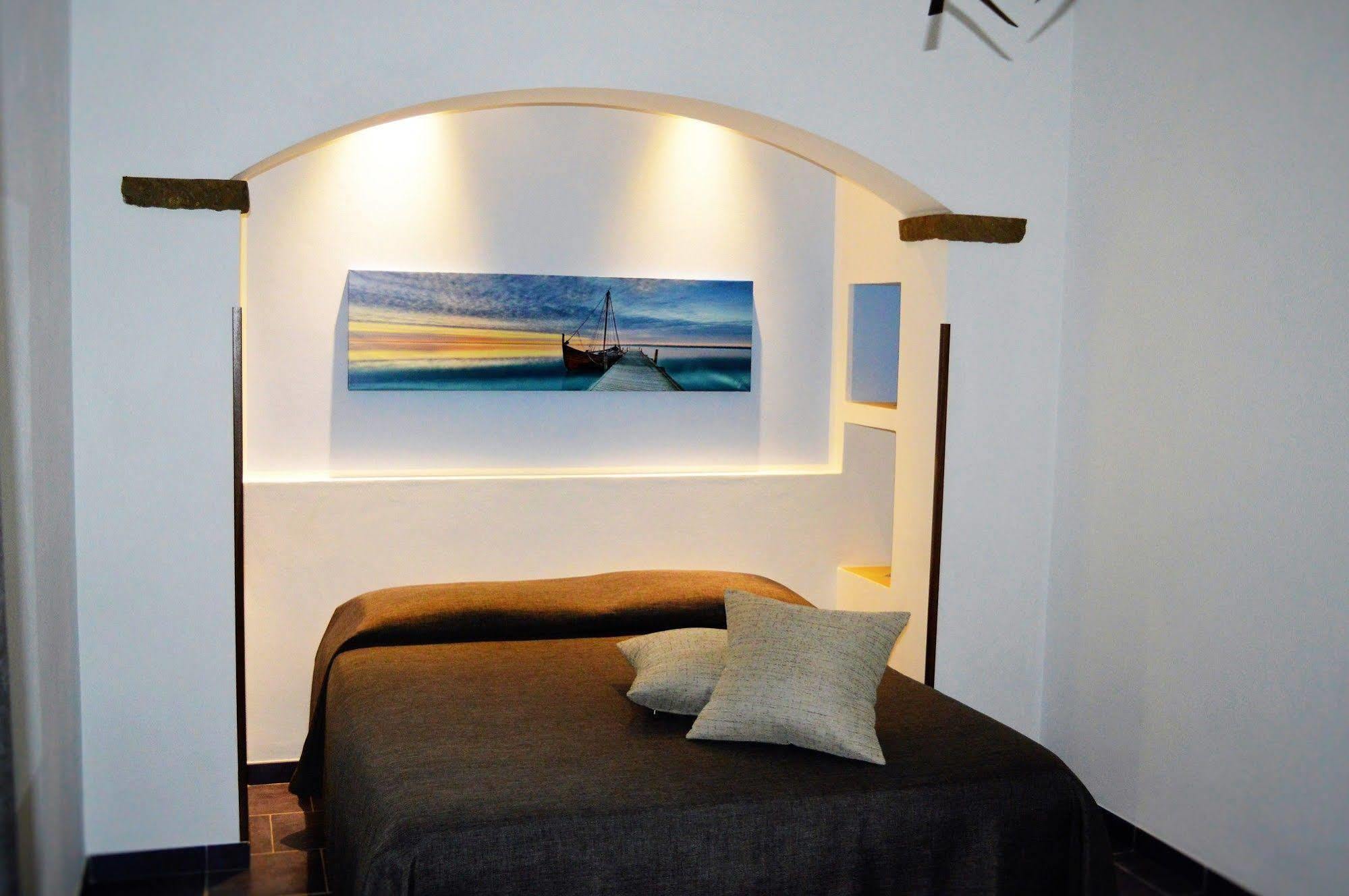 B&B L'Angolino Della Nonna Castelluzzo Buitenkant foto